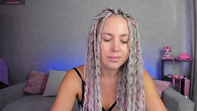 fire__dancer - Fire__Dancer's free webcam - UK Sex Cams