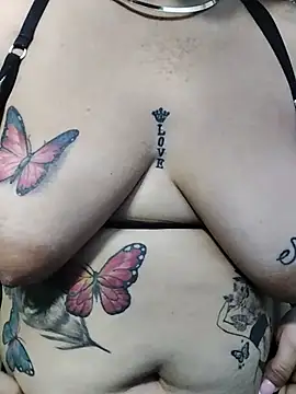 camile_milf live cam on StripChat