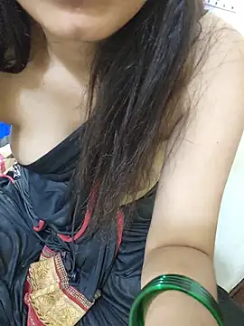CuteSarikaLIVE webcam