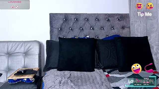 candy_sex_hot_ live cam on StripChat