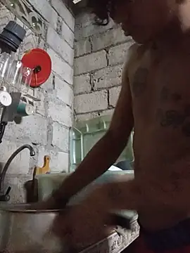 XRL8Manabi live cam on StripChat