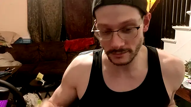 MasterDaddyCool live cam on StripChat