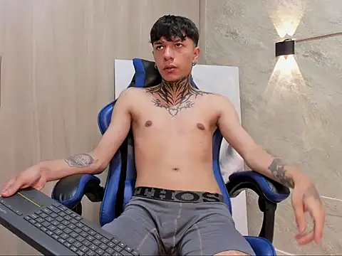 johan_tempt live cam on StripChat
