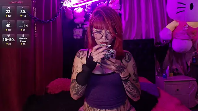 MelodyPrive live cam on StripChat
