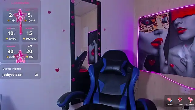honeyluxe_ live cam on StripChat