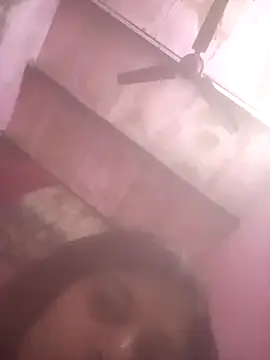 TINASONI live cam on StripChat