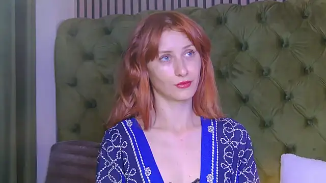 SiennaShapiro live cam on StripChat