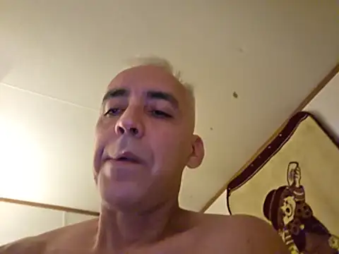 Xoc8_ live cam on StripChat