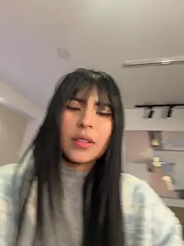 Violettaa_Stone webcam
