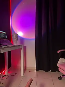 Draculona-666 live sex cam