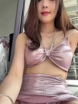 meimei_x (F young) - 每一份支持都支撑我走下去我们一起努力达成这个小目标