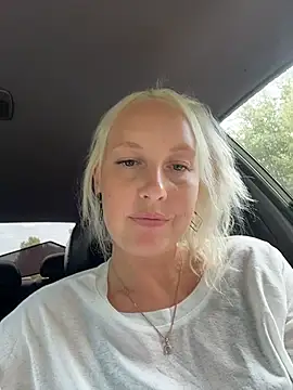 MerlinDave live cam