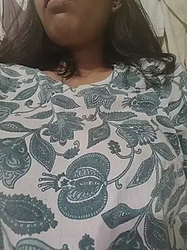 Naysha104 live cam on StripChat