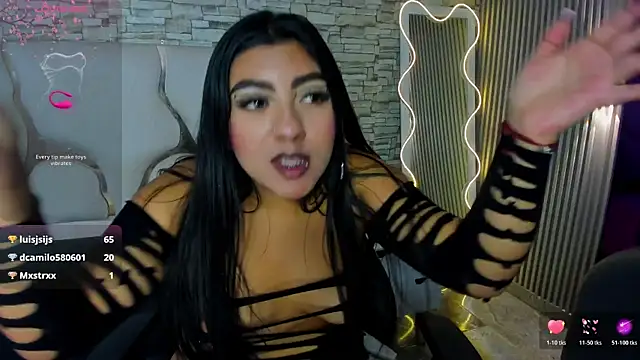 Laulin_tay webcam