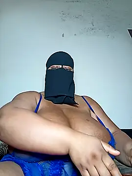Loly_mor26 live cam on StripChat