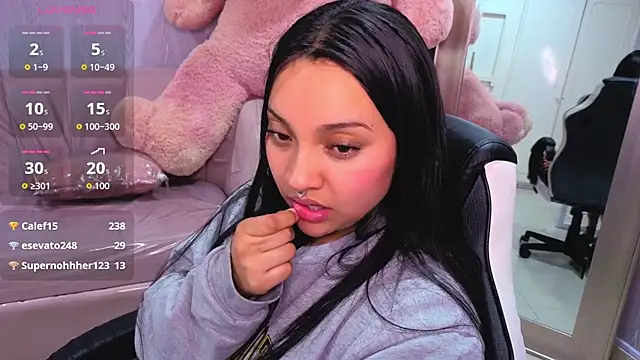 lia_harper_t webcam