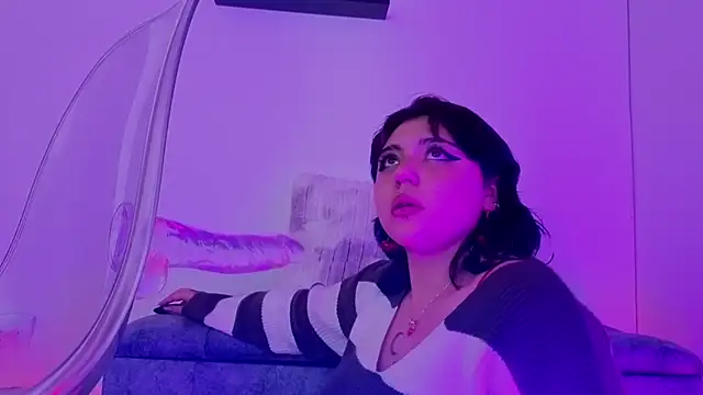 Blueberry_gothic live cam on StripChat