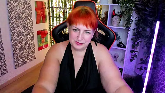 Joana_Woods webcam