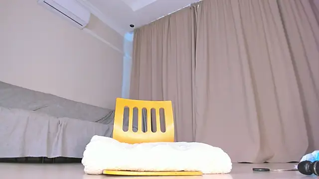 Cherrypie_001 webcam