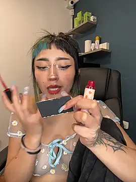 baby_akuma_ live cam on StripChat