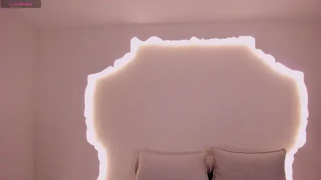 AmyRosse_X webcam