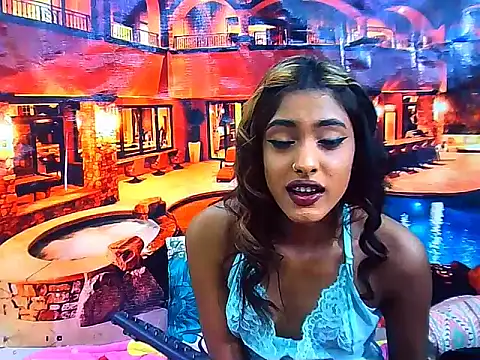 IndianPretty14u2Luv live cam on StripChat