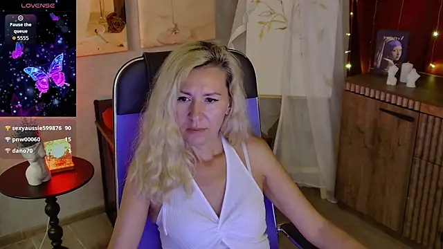 DonnaSmitth live cam on StripChat