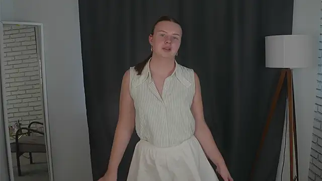 IsobelBoderick live cam on StripChat