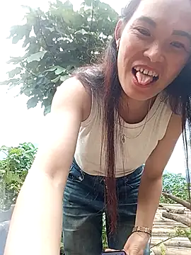 Heryy_xx live cam on StripChat