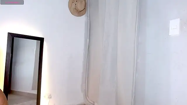 Mia_sexylatin webcam