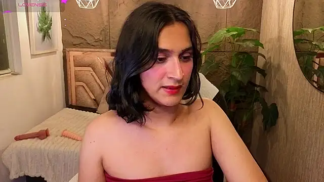 Zoee_Kiss_ live cam on StripChat