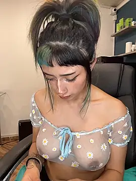 baby_akuma_ webcam