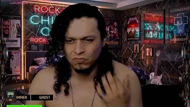 chino_roz live cam