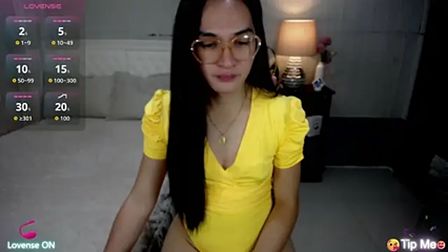 AsianSweetHeartxX live cam on StripChat