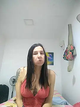 Cameron_puppy live cam on StripChat