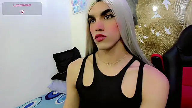 Tiffany_Velanyer__ live cam on StripChat