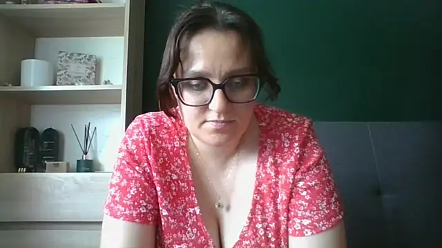 sensual_paris live cam on StripChat
