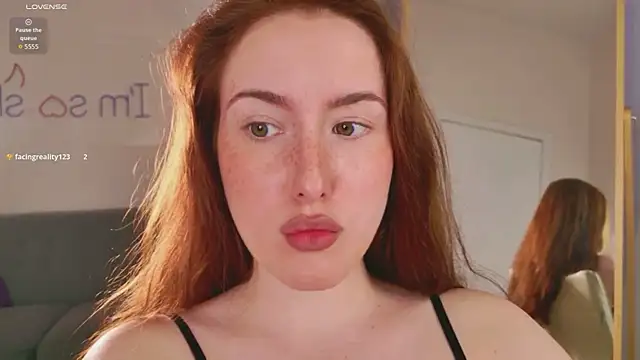 ChloeAster live cam on StripChat