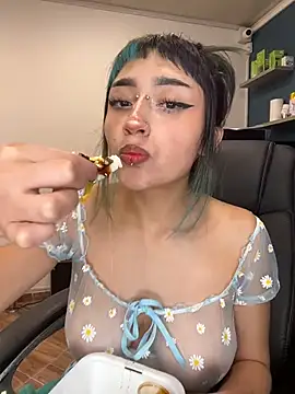 baby_akuma_ webcam
