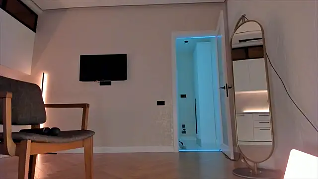 Ella_lee15