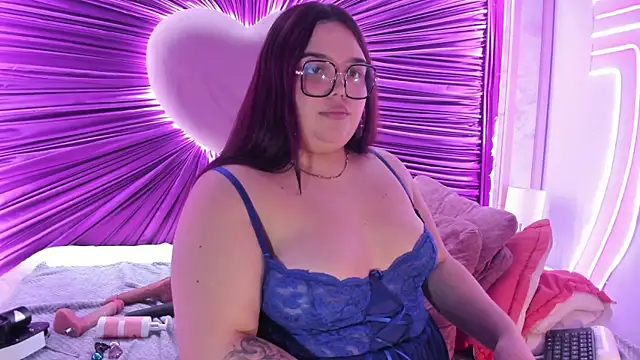 Lushi_Love webcam