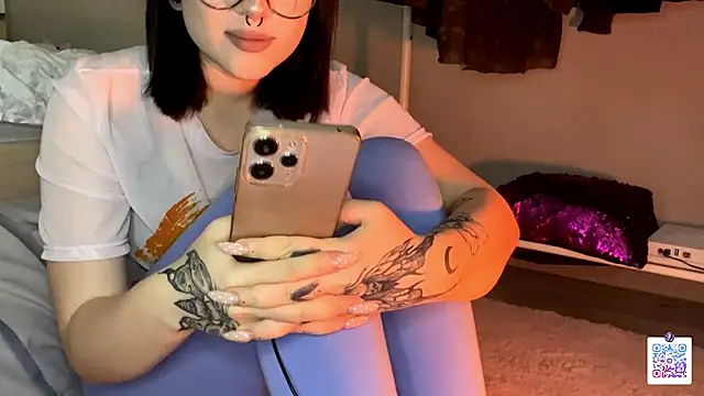 Alisha_Skyy webcam