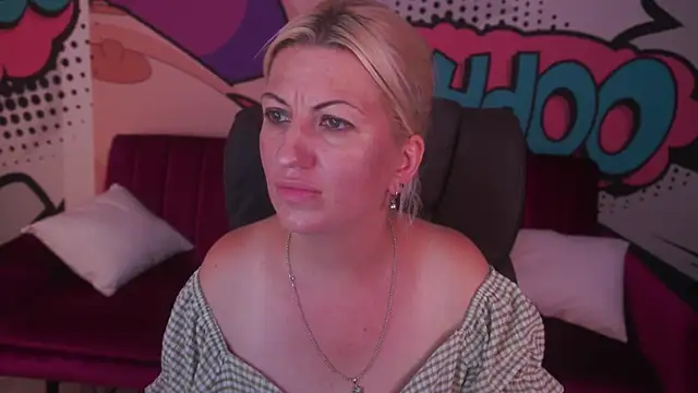 sofi_moonn - Sofi_Moonn's free webcam - UK Sex Cams