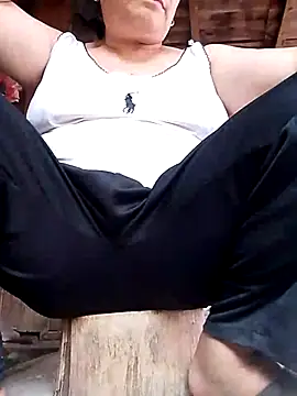 Funsexy1 live cam on StripChat