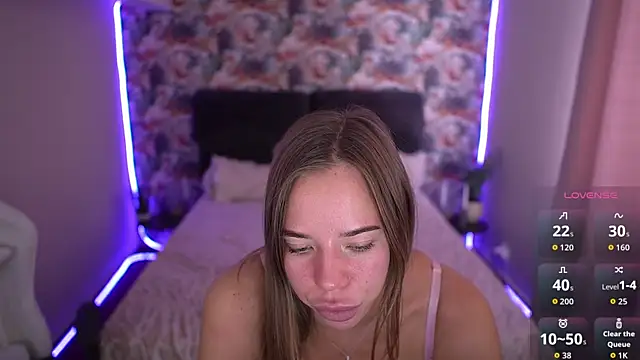 Sexy_Ira live cam on StripChat