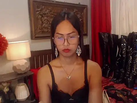 Nathalieheartt webcam