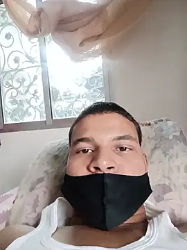 Rashi__75 webcam