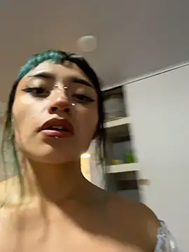 baby_akuma_ webcam