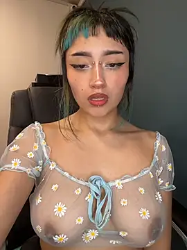 baby_akuma_ webcam