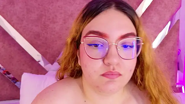 IrinnaShidou_ live cam on StripChat